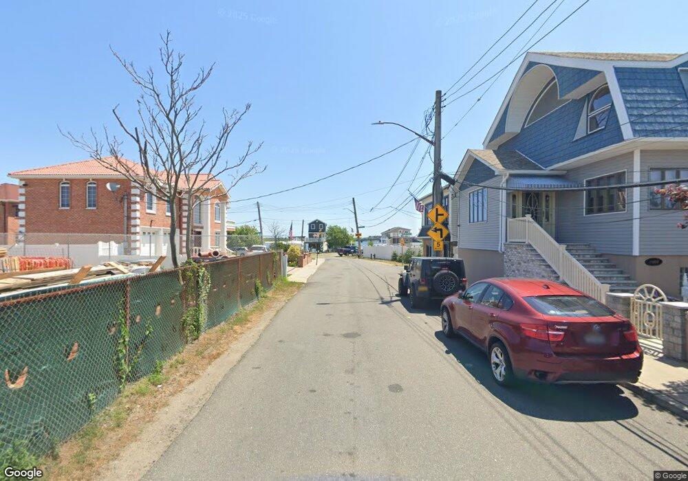 2057 E 20th Rd, Broad Channel, NY 11693 - photo 1