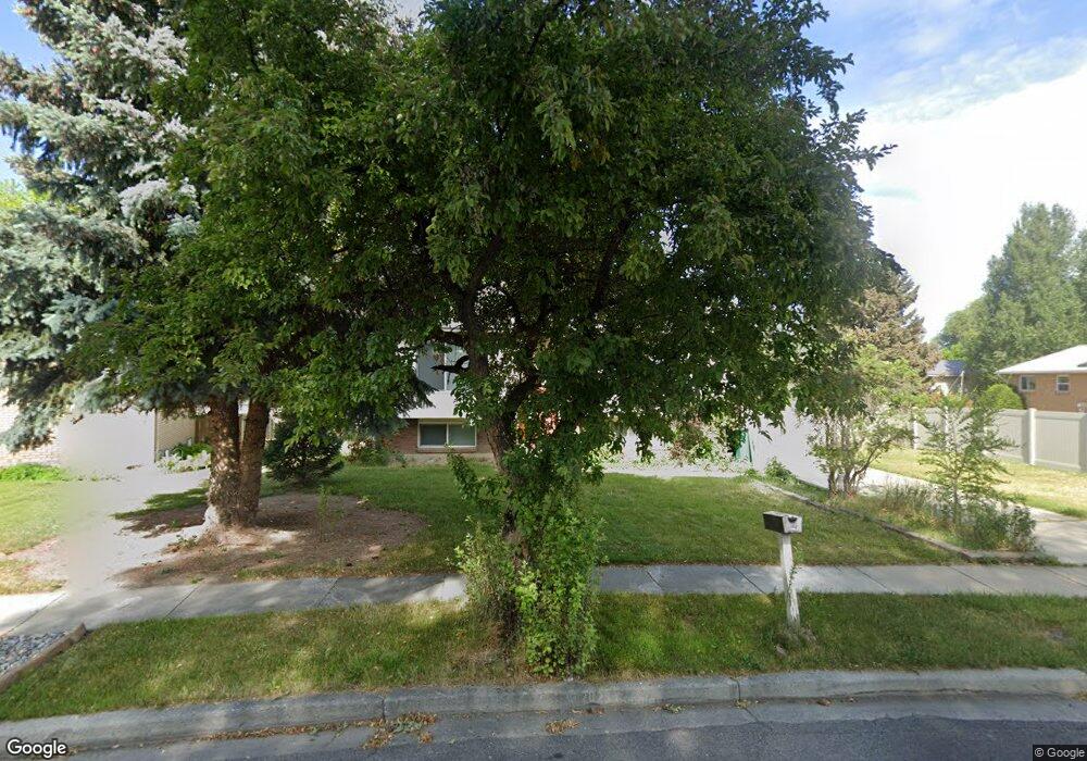 8620 S Gladiator Way, Sandy, UT 84094 - photo 1