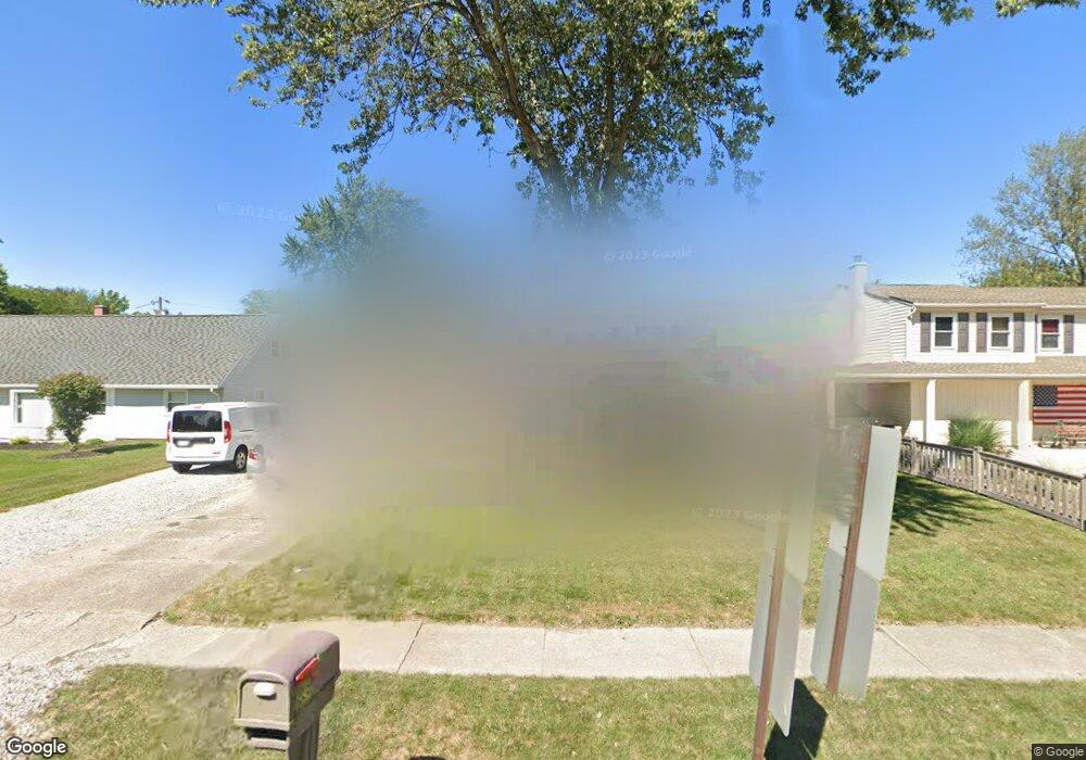 4895 Oster Rd, Sheffield Village, OH 44054 - photo 1