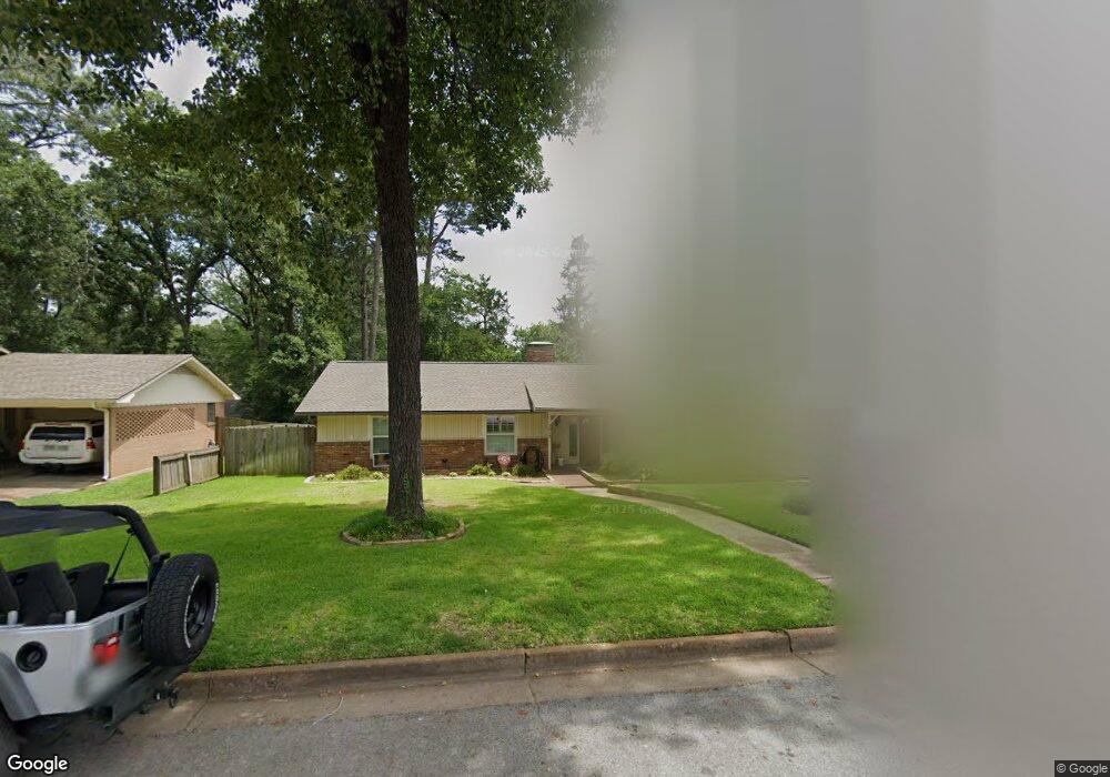 1015 Hudnall Dr, Tyler, TX 75701 - photo 1