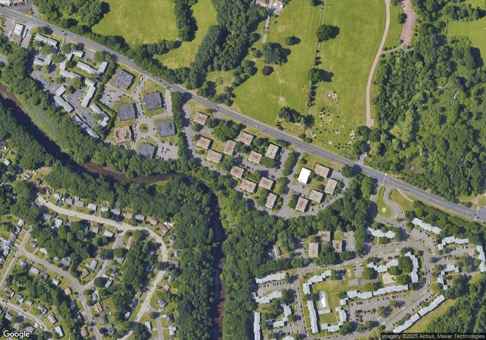 1196 Middle Turnpike W unit B1, Manchester, CT 06040 - photo 1