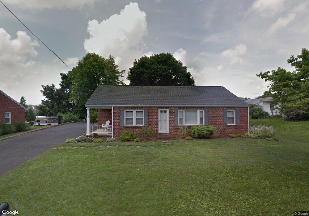 2437 Scotland Rd, Chambersburg, PA 17201 - photo 1