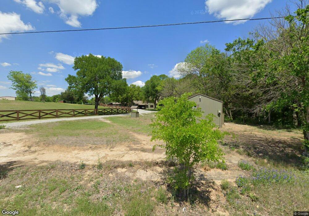 1910 Leatherwood Ln, Denton, TX 76210 - photo 1