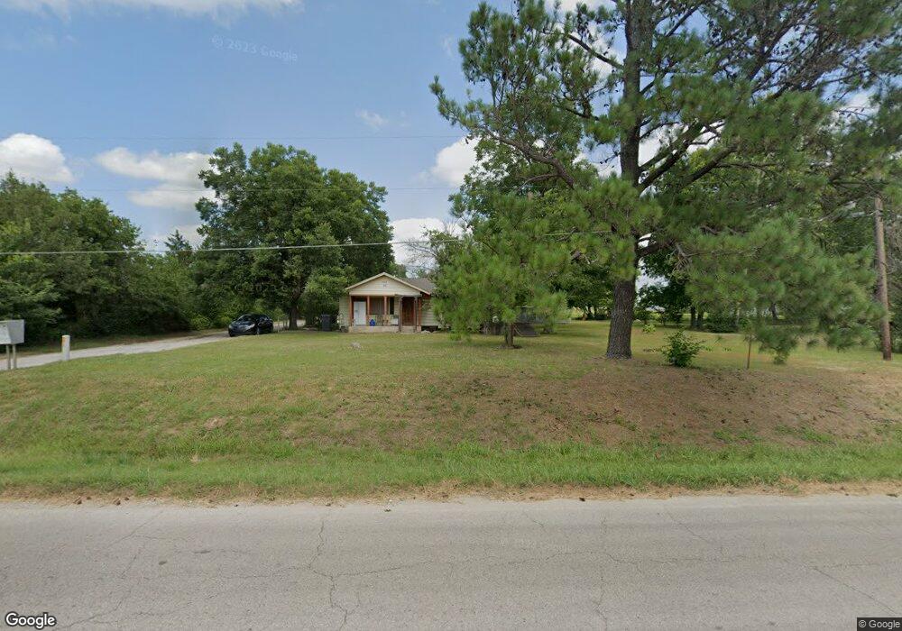 300 P St SE, Ardmore, OK 73401 - photo 1