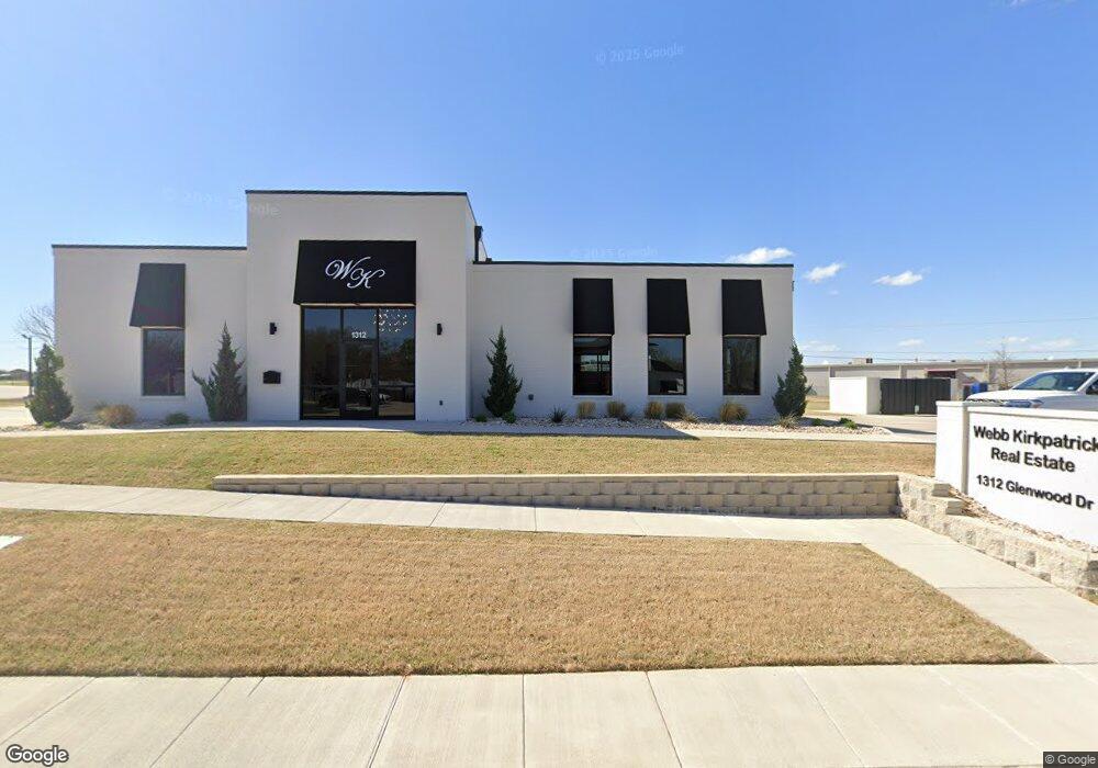 1312 Glenwood Dr, Cleburne, TX 76033 - photo 1