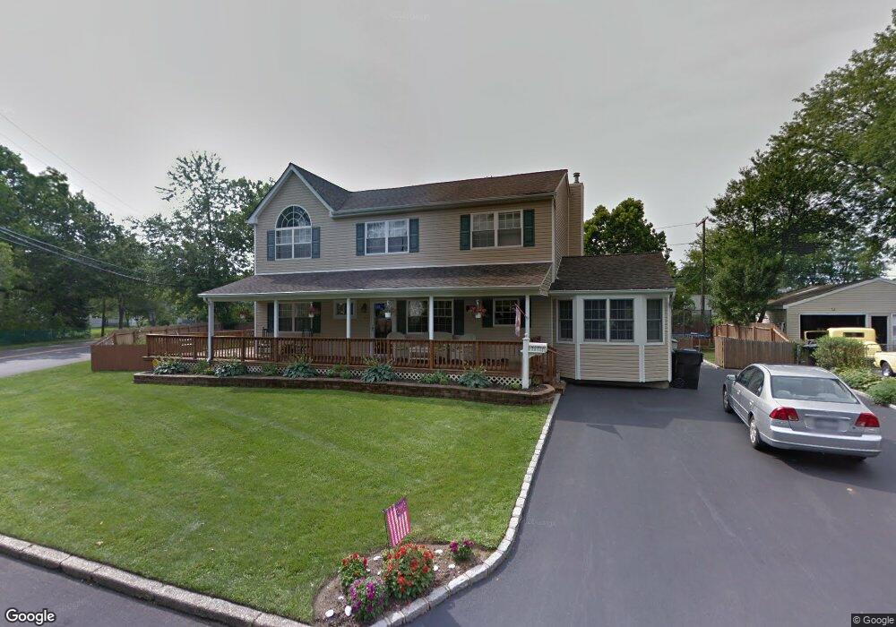 2 Langdon St, Islip, NY 11751 - photo 1
