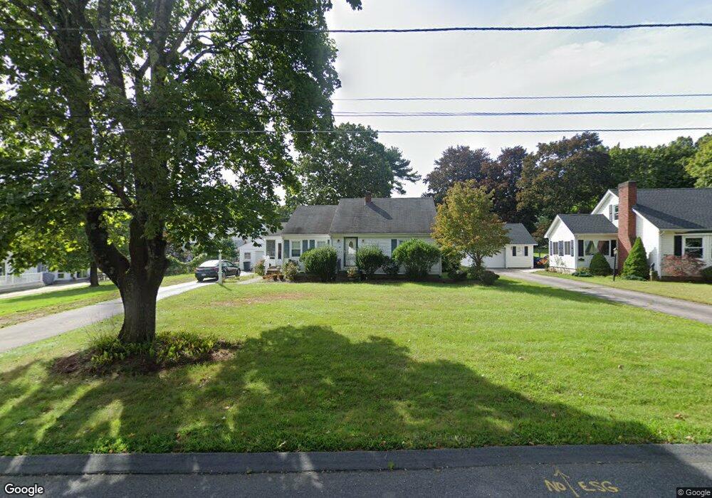 69 Cleveland Ave, Franklin, MA 02038 - photo 1