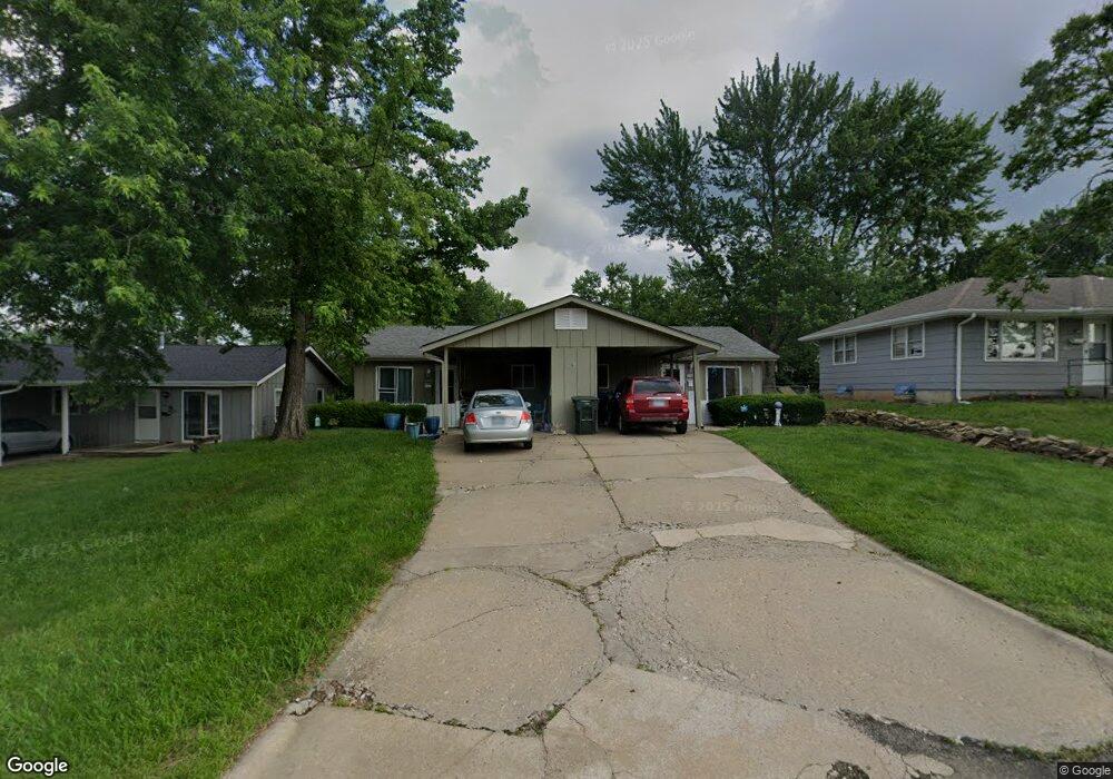 3301 SW 29th Terrace, Topeka, KS 66614 - photo 1