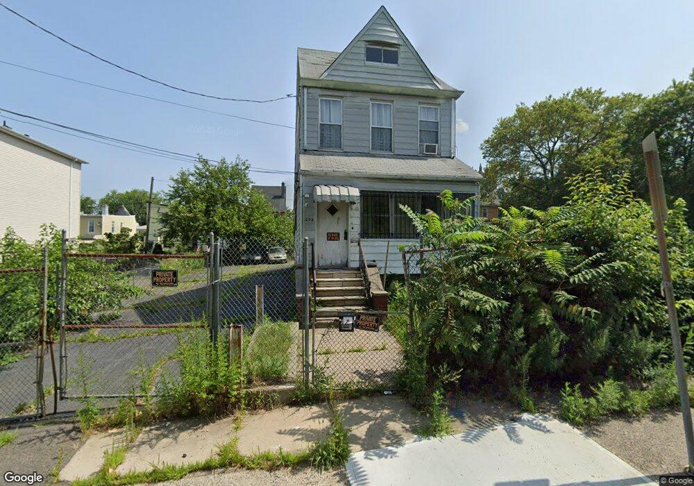 208 Kearney Ave, Jersey City, NJ 07305 - photo 1