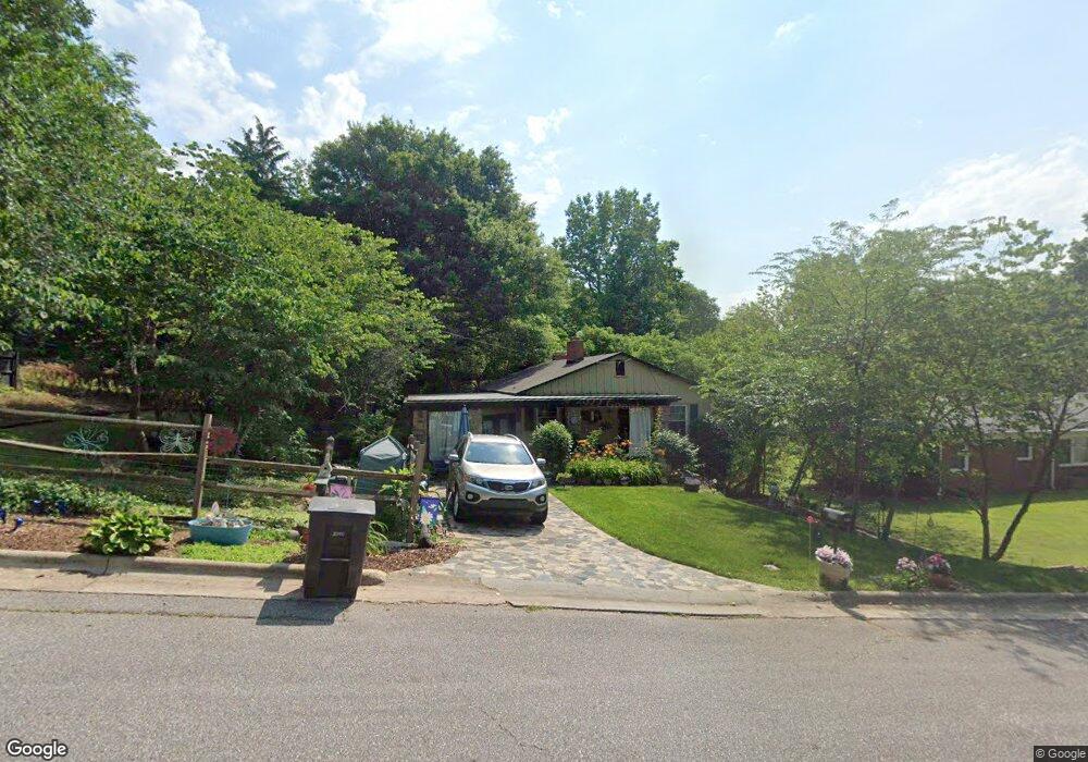 208 Vine St, Statesville, NC 28677 - photo 1