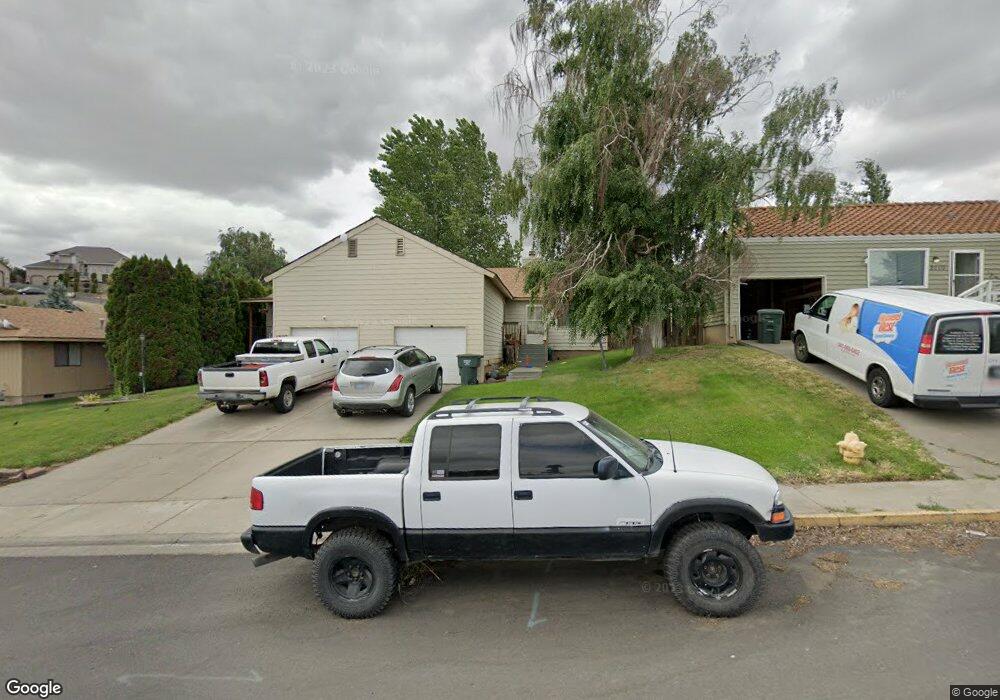 1980 SW Runnion Dr, Pendleton, OR 97801 - photo 1