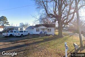 402 N Anderson Ave, Gideon, MO 63848