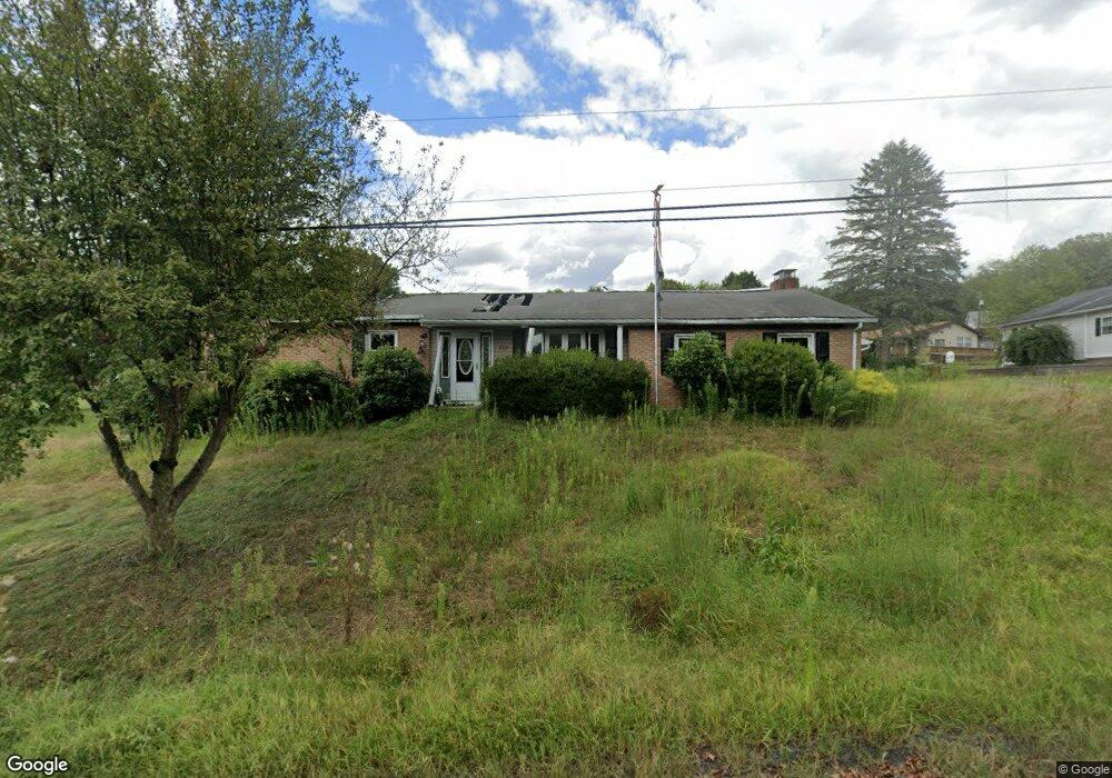 133 Red Hill Ln, Shamokin, PA 17872 - photo 1