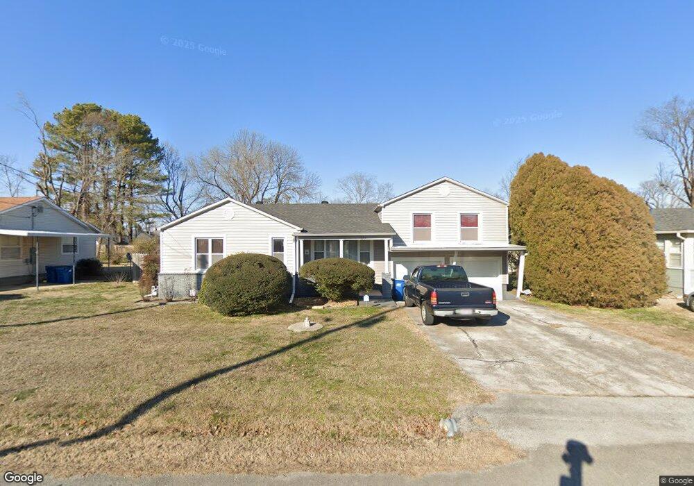 710 NW 6th St, Bentonville, AR 72712 - photo 1