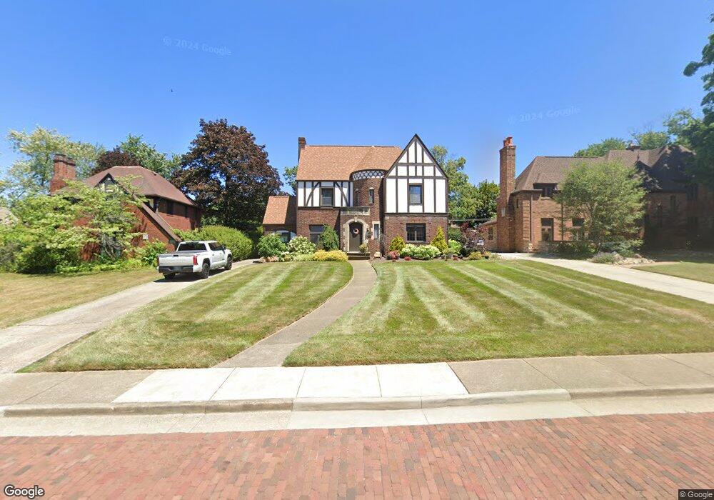 921 24th St NE, Canton, OH 44714 - photo 1