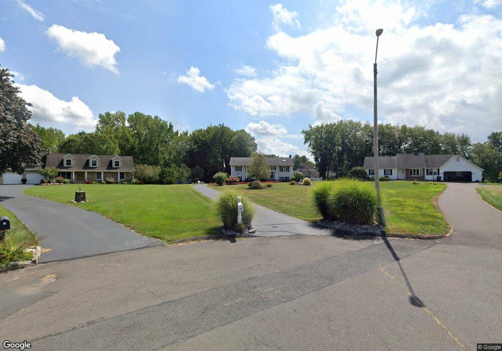 8 Cornfield Ln, Enfield, CT 06082 - photo 1