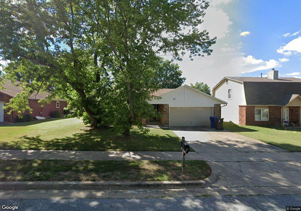 3110 S Narcissus Place, Broken Arrow, OK 74012 - photo 1