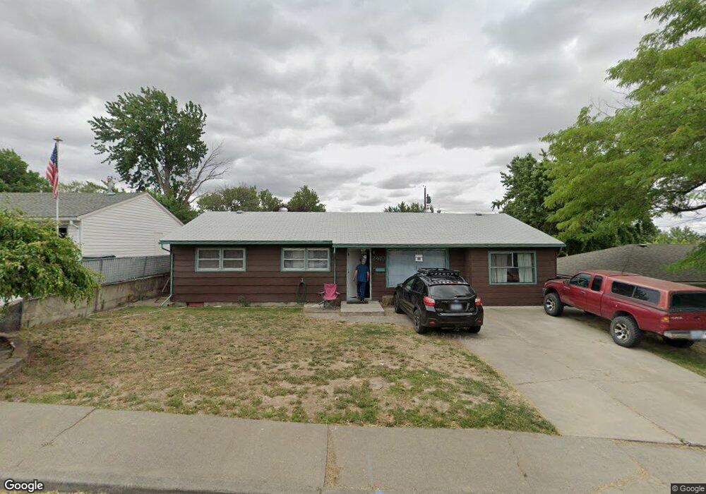 2410 SW Marshall Ave, Pendleton, OR 97801 - photo 1