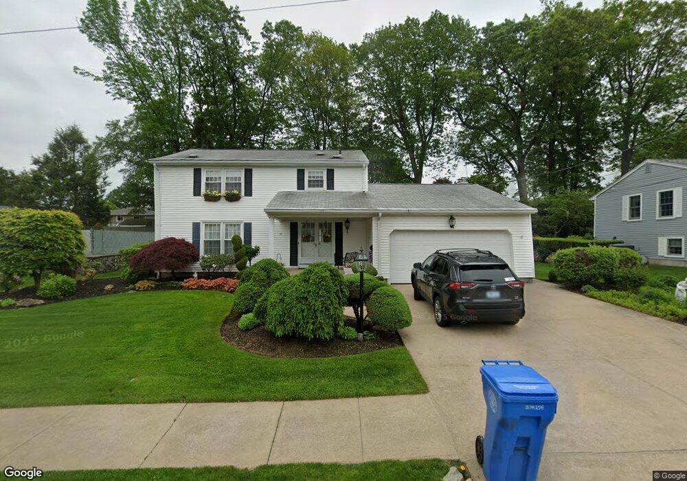 51 Woodview Dr, Cranston, RI 02920 - photo 1