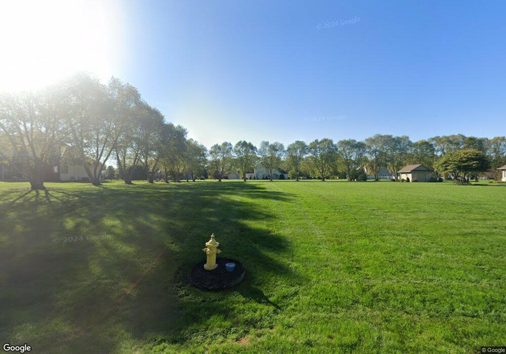 3005 Stoneybrook Dr, Lima, OH 45805 - photo 1