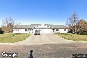411 W 5th St, Platte, SD 57369