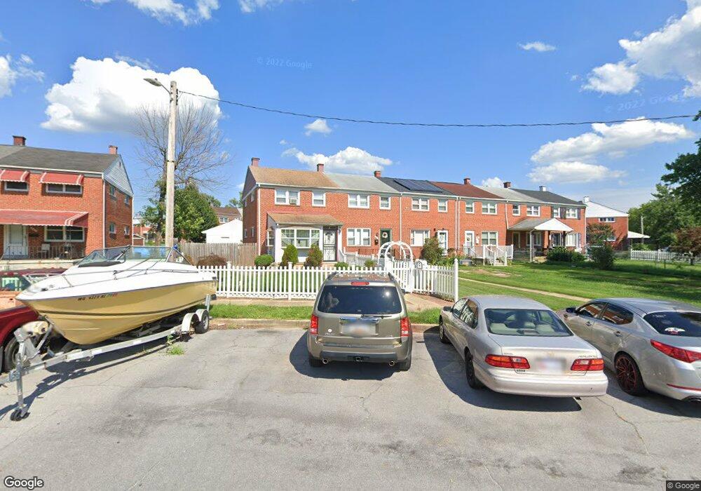 251 Southeastern Ct, Essex, MD 21221 - photo 1