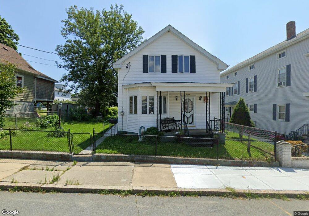 607 Tower St, Fall River, MA 02721 - photo 1