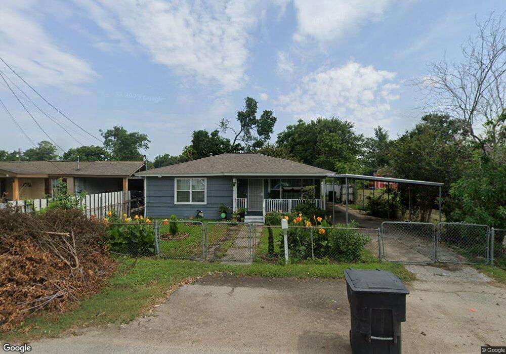 4115 E Crosstimbers St, Houston, TX 77016 - photo 1