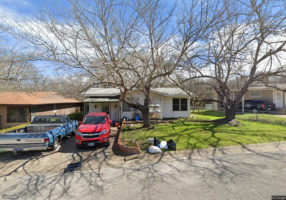 1225 S Lamar St, Weatherford, TX 76086 - photo 1