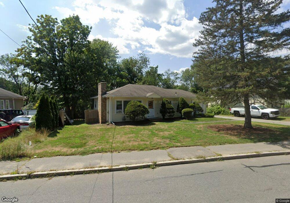 540 Jackson St, Methuen, MA 01844 - photo 1