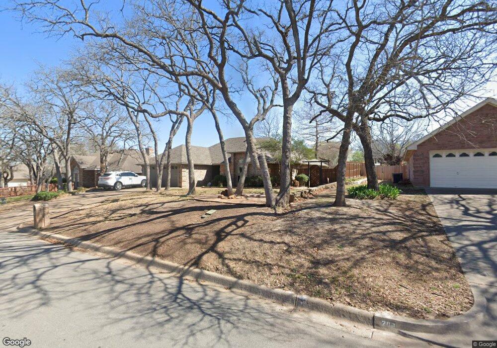 208 Camelot Dr, Weatherford, TX 76086 - photo 1