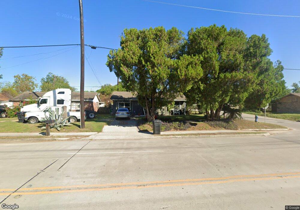 2534 W Little York Rd, Houston, TX 77091 - photo 1