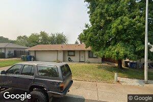 1325 Woodside Meadows Dr, Redding, CA 96002