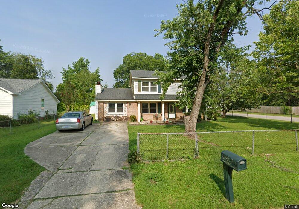 573 Rock Spring Rd, Fayetteville, NC 28314 - photo 1