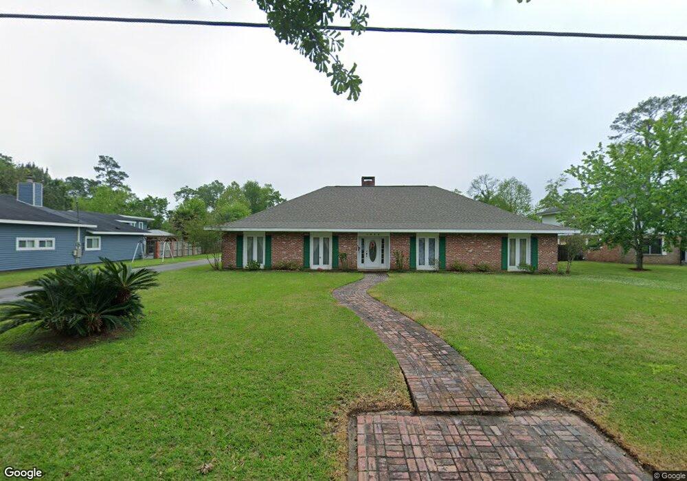 1025 Contraband Ln, Lake Charles, LA 70605 - photo 1