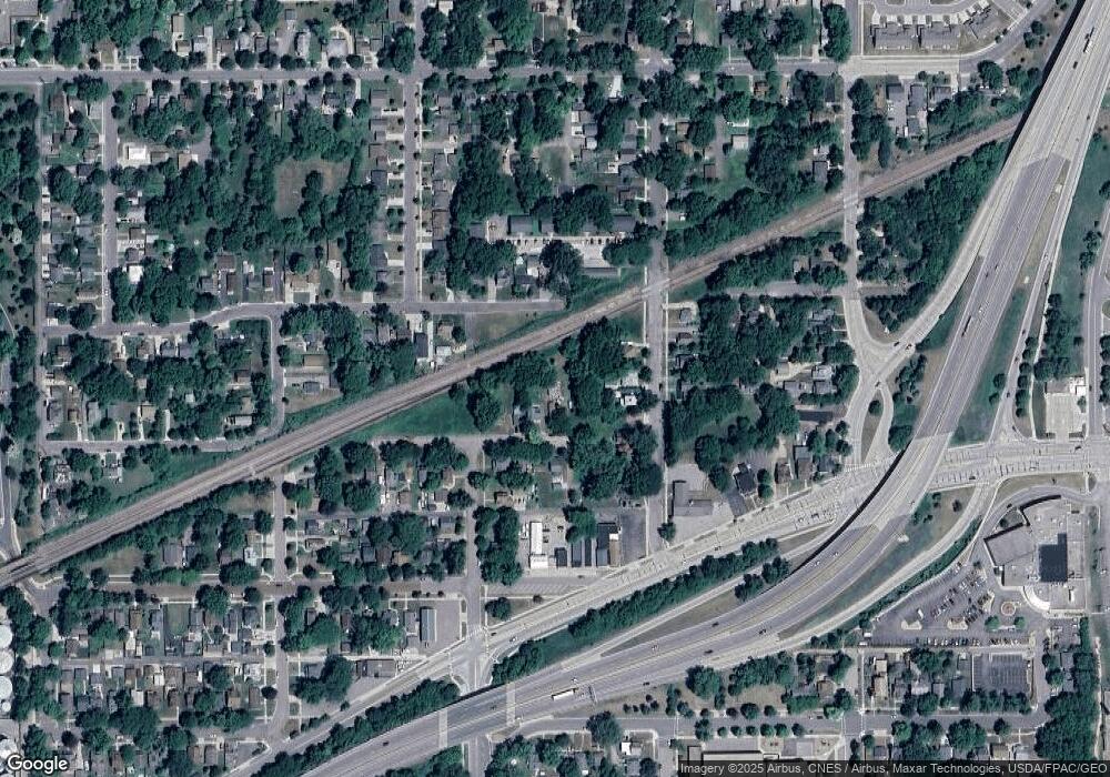 422 W 3rd St, Mankato, MN 56001 - photo 1