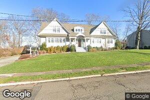 800 Schirra Dr, Oradell, NJ 07649