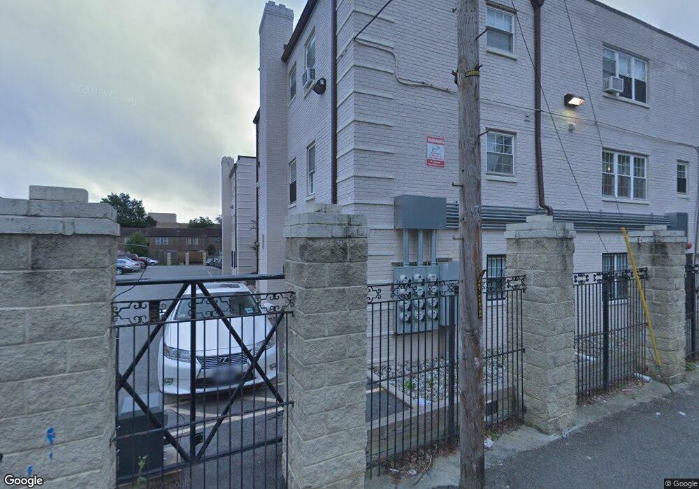 3214 8th St SE unit 300, Washington, DC 20032 - photo 1