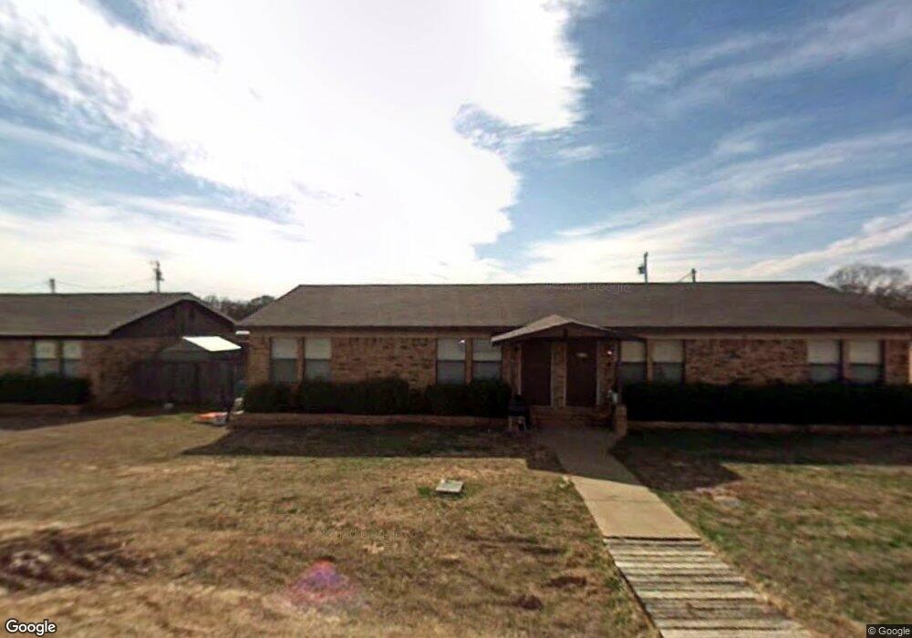 838 Meadowlark Cir, Granbury, TX 76049 - photo 1