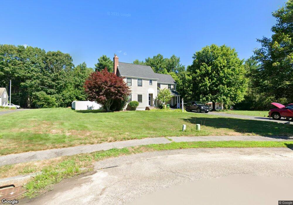 319 Edgewater Dr, Pembroke, MA 02359 - photo 1