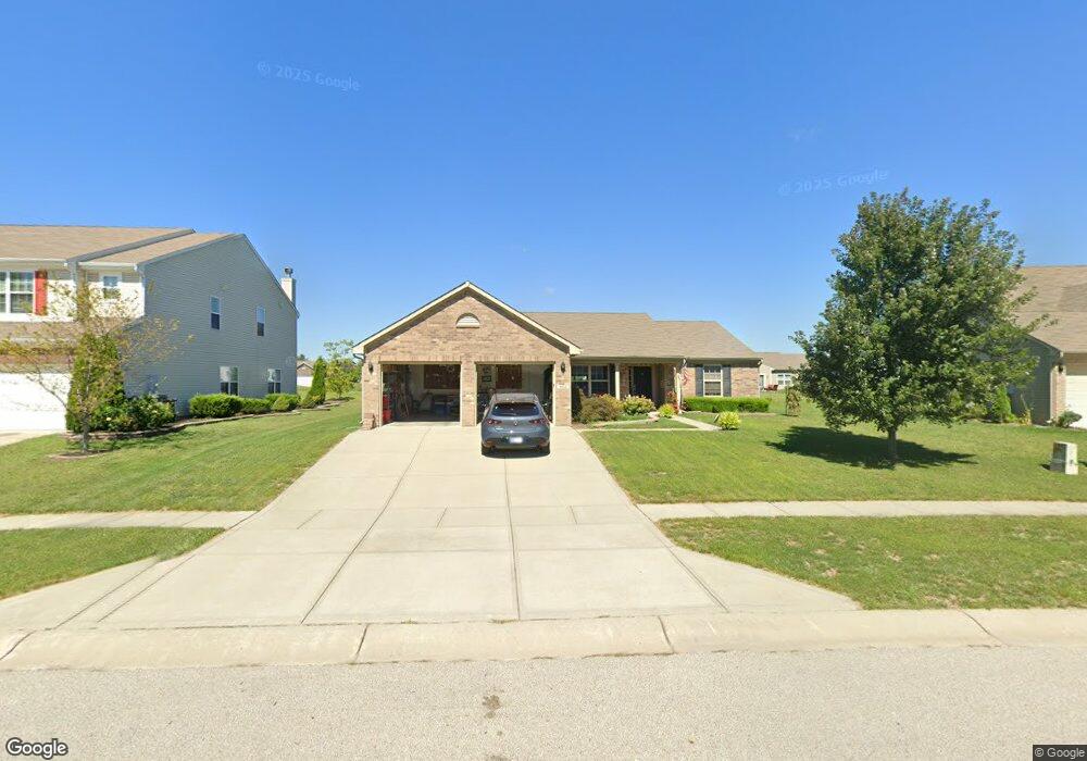 882 Grandiflora Dr, Greenwood, IN 46143 - photo 1