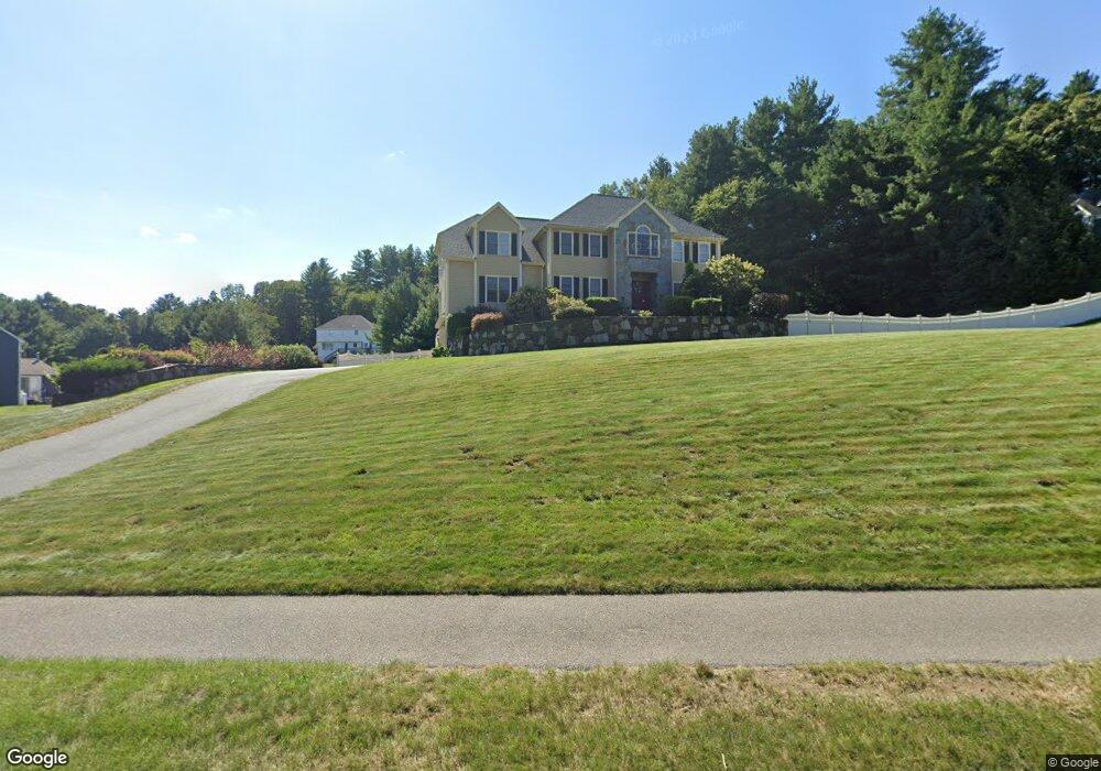 7 Hunter Ln, Medway, MA 02053 - photo 1