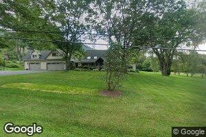 50 View Dr, Pittsfield, MA 01201