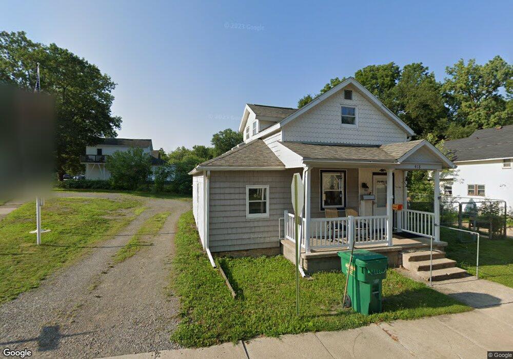 418 Michigan St, Niles, MI 49120 - photo 1