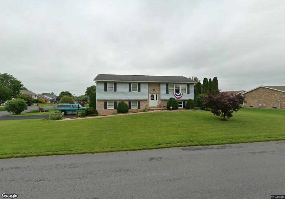 269 Martina Dr, Chambersburg, PA 17201 - photo 1