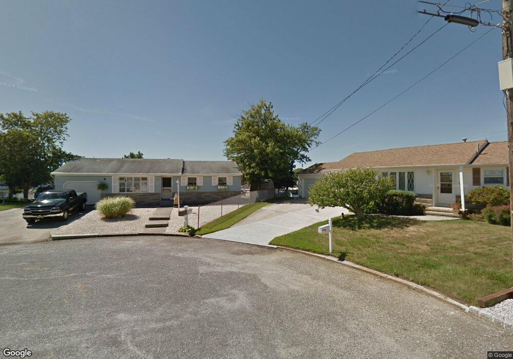 31 W Thames Rd, Little Egg Harbor Township, NJ 08087 - photo 1