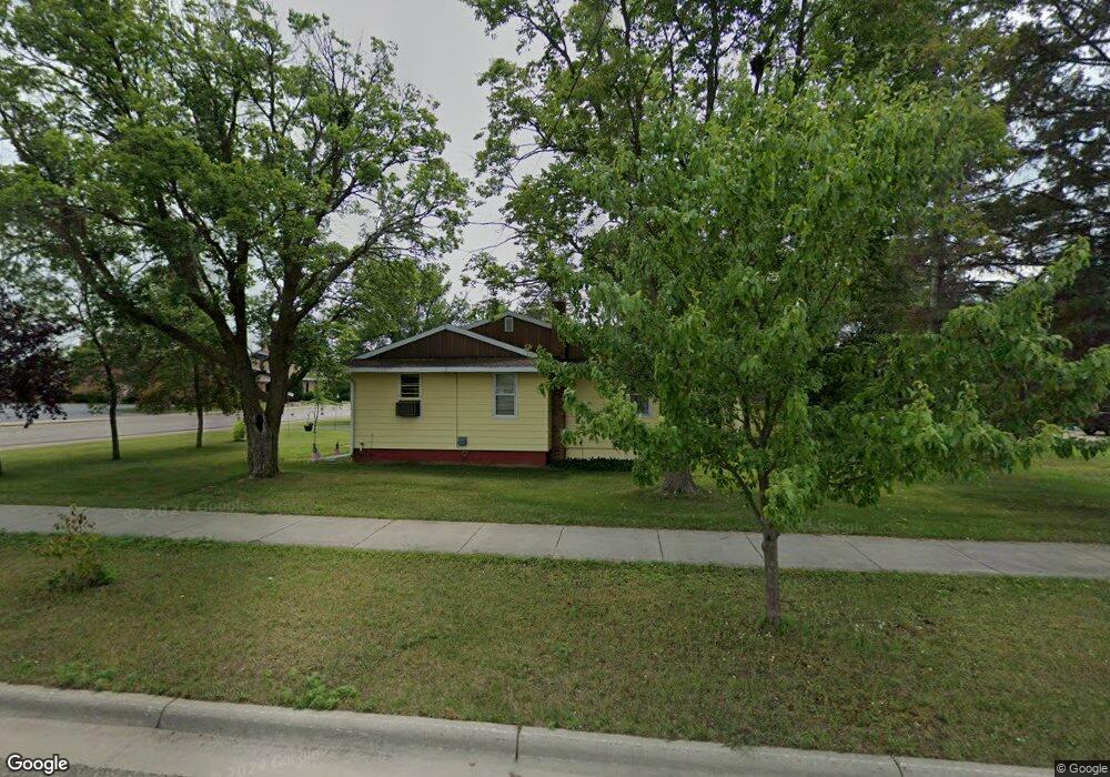 400 4th St W, Park Rapids, MN 56470 - photo 1