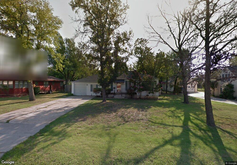 1923 N Union Ave, Shawnee, OK 74804 - photo 1