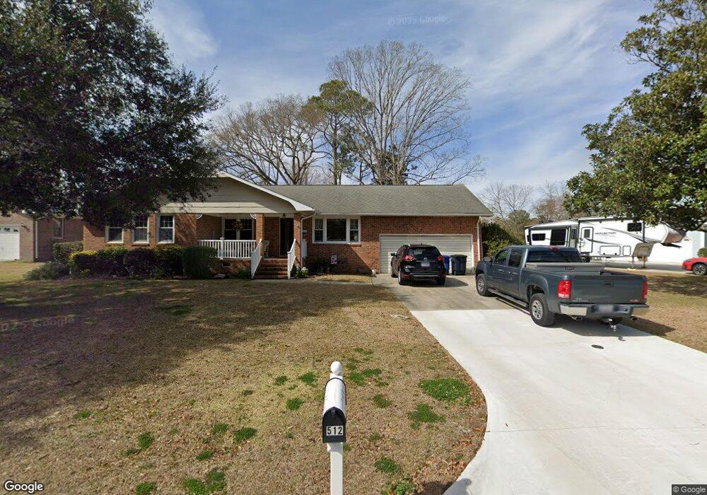 512 University Dr, Jacksonville, NC 28546 - photo 1