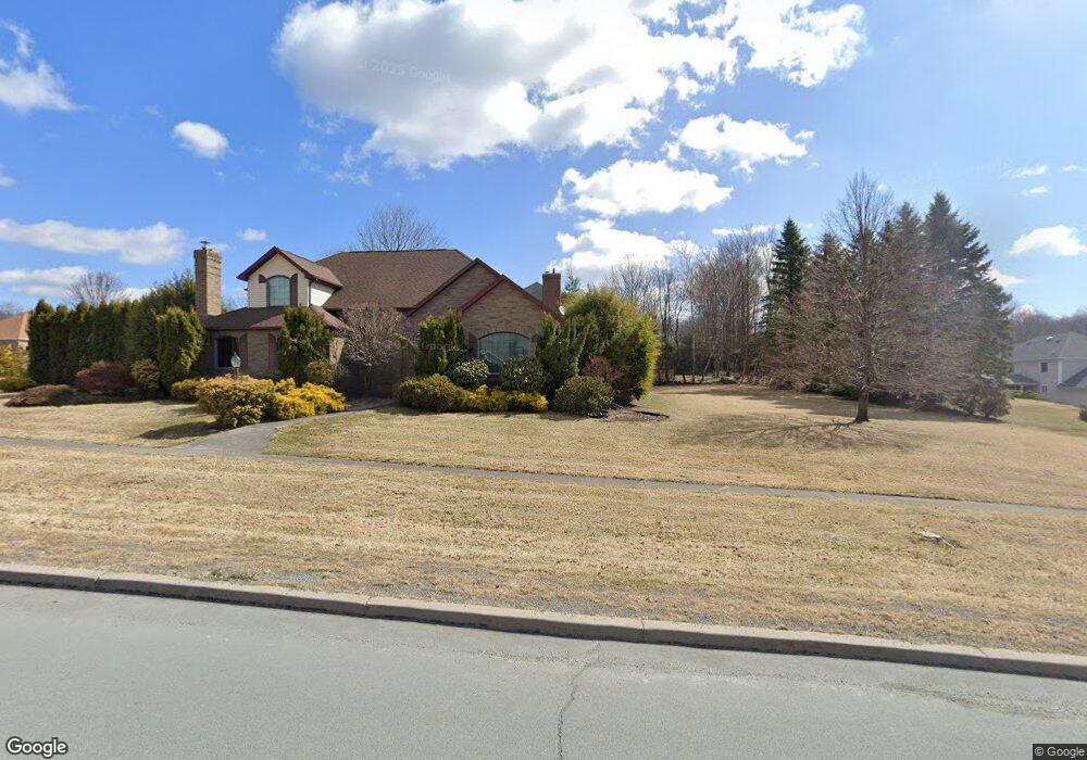 404 Sunrise Blvd, Moscow, PA 18444 - photo 1